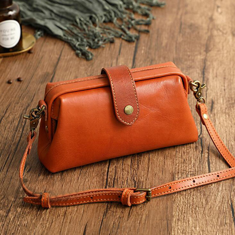 Doctor Bag Leather - กระเป๋าสะพายหนังแท้ของผู้หญิง 2024 แบรนด์อินเทรนด์กระเป๋าสะพายข้างขนาดเล็กแฟชั่นสุภาพสตรีกระเป๋าสะพายข้างหญิงโบลซาส