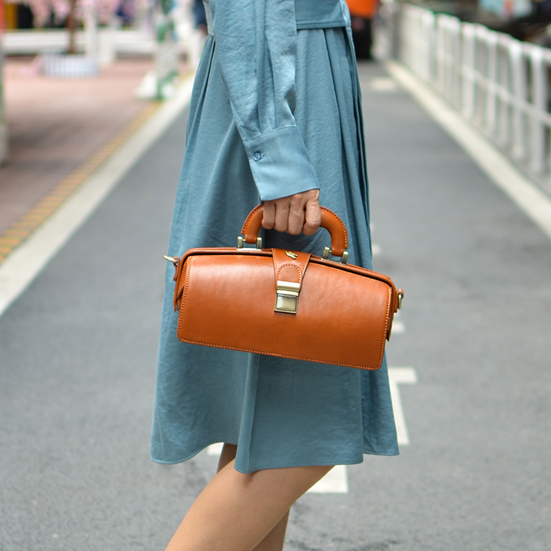 กระเป๋าหนังผู้หญิง handmade กร - Doctor Bag Leather บทวิจารณ์และราคา