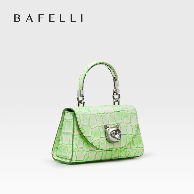 BAFELLI 2026 กระเป๋าผู้หญิงรุ่ - Doctor Bag Leather บทวิจารณ์และราคา