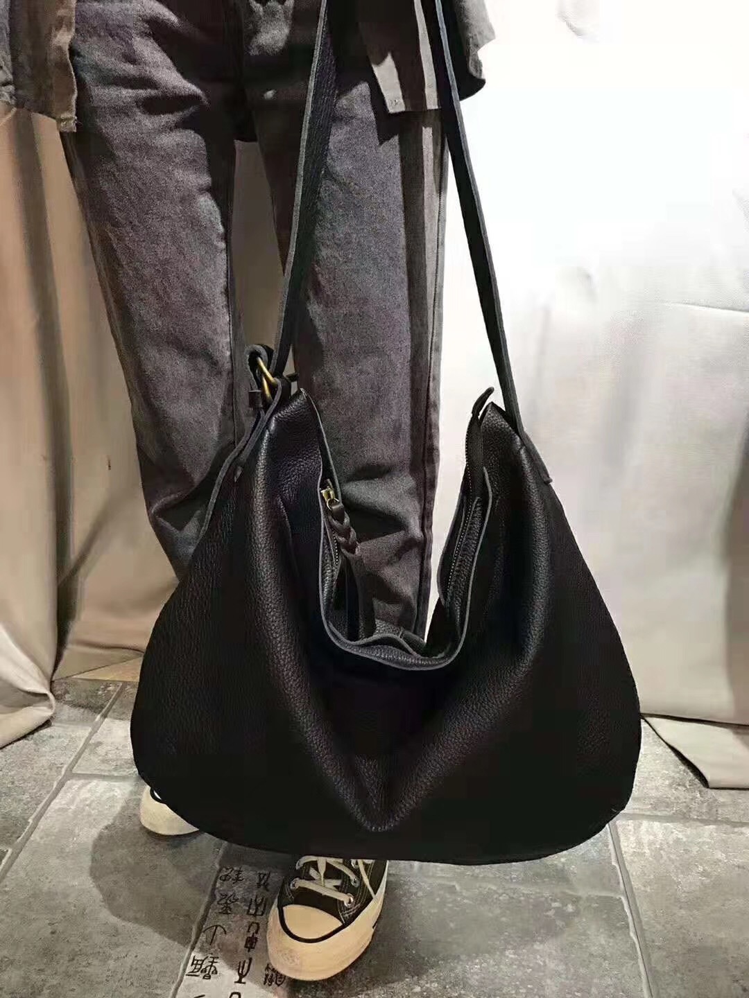 กระเป๋าหนังแท้สำหรับผู้หญิง หน - Doctor Bag Leather บทวิจารณ์และราคา